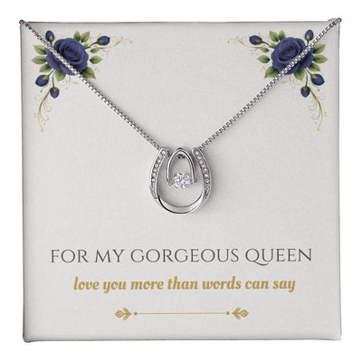 Gorgeous Queen - Lucky In Love Necklace