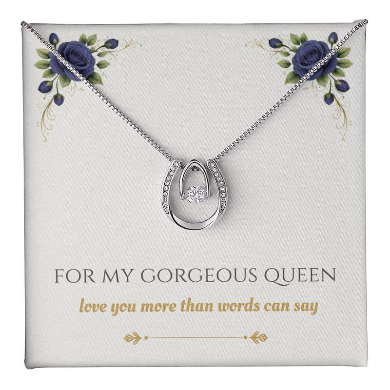 Gorgeous Queen - Lucky In Love Necklace